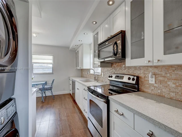 1601 Abaco Dr # A4, Coconut Creek FL 33066