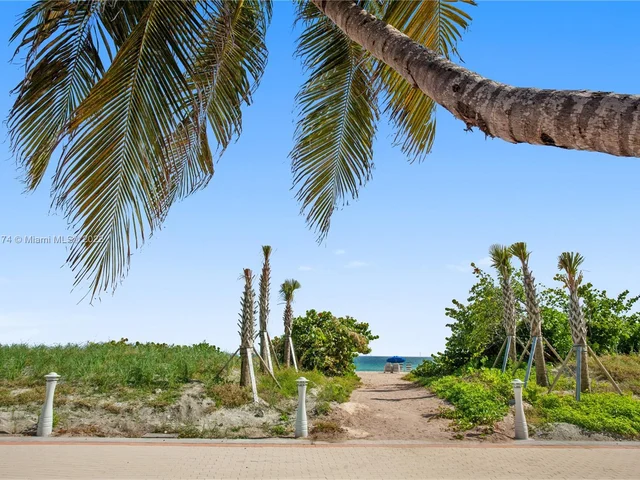 5555 Collins Ave # 15B, Miami Beach FL 33140