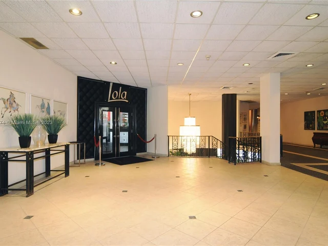 5555 Collins Ave # 15B, Miami Beach FL 33140