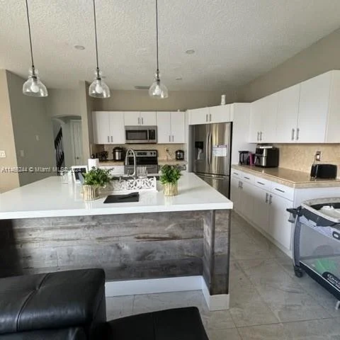 5427 NW 48th St, Coconut Creek FL 33073