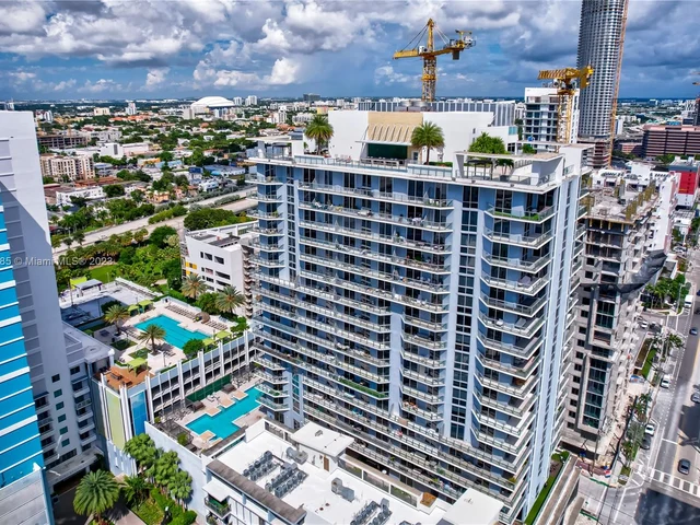 1010 SW 2nd Ave # 2101, Miami FL 33130