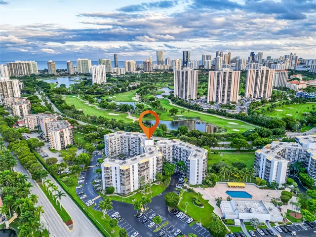 20500 W Country Club Dr # 202, Aventura FL 33180