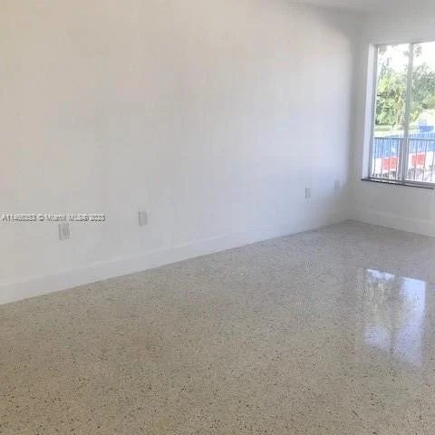82 NW 27th St # 3, Miami FL 33127