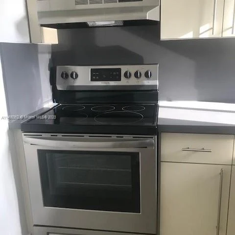 82 NW 27th St # 4, Miami FL 33127