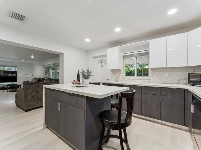 2255 SW 24th Ter, Miami FL 33145