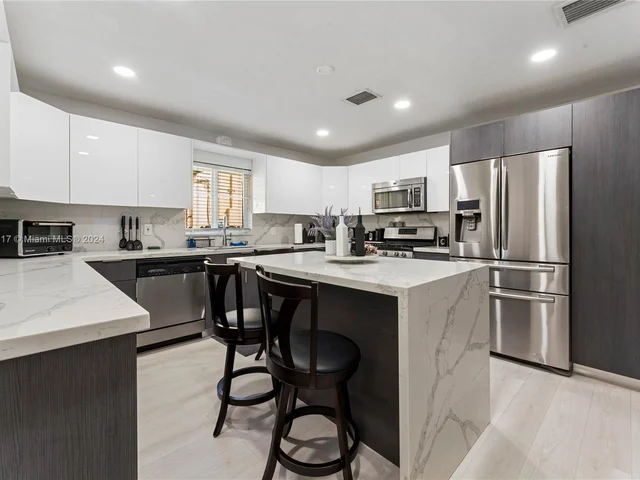 2255 SW 24th Ter, Miami FL 33145