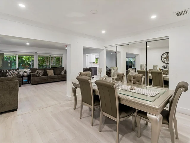 2255 SW 24th Ter, Miami FL 33145