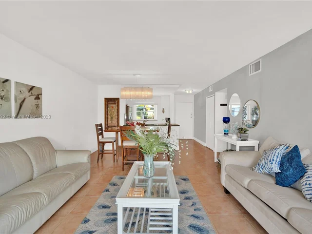 4000 NE 170th St # 101, North Miami Beach FL 33160