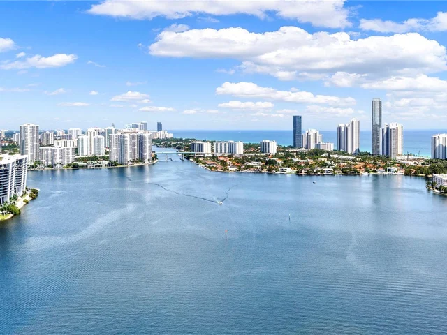 4000 NE 170th St # 101, North Miami Beach FL 33160