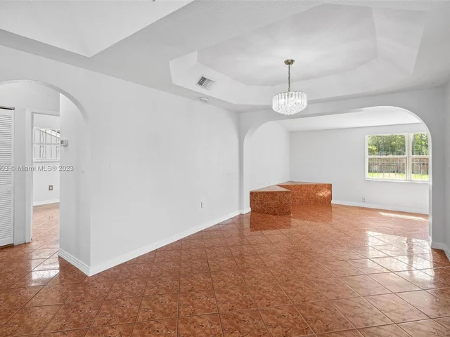 1700 NW 9th Ct, Homestead FL 33030