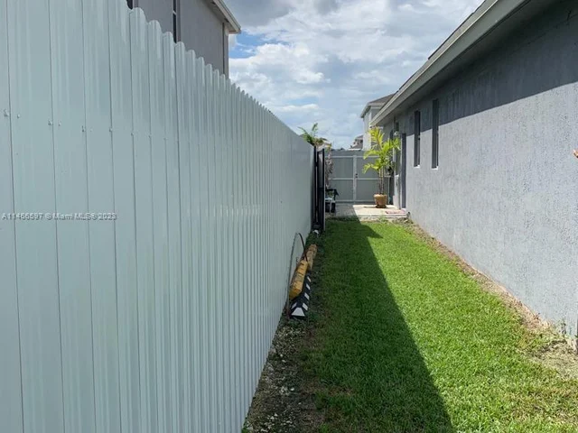 27343 SW 132nd Pl, Homestead FL 33032