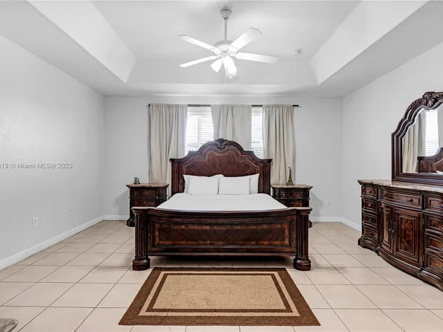 15051 SW 18th Ter, Miami FL 33185