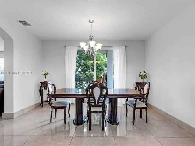 15051 SW 18th Ter, Miami FL 33185