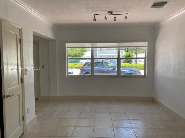 324 Washington Ave # C, Miami Beach FL 33139