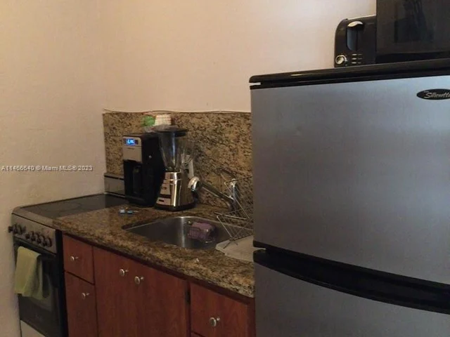 324 Washington Ave # C, Miami Beach FL 33139