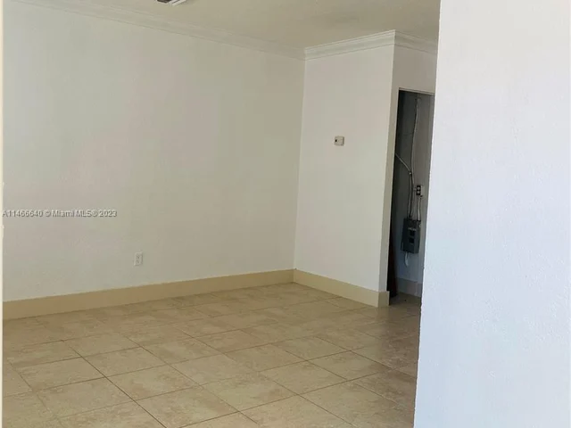 324 Washington Ave # C, Miami Beach FL 33139