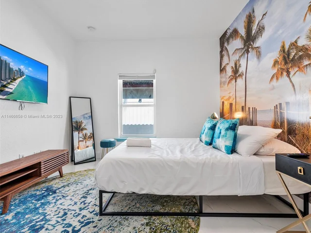 11843 W Biscayne Canal Rd, Miami FL 33161