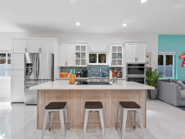 11843 W Biscayne Canal Rd, Miami FL 33161