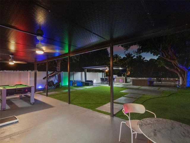 11843 W Biscayne Canal Rd, Miami FL 33161