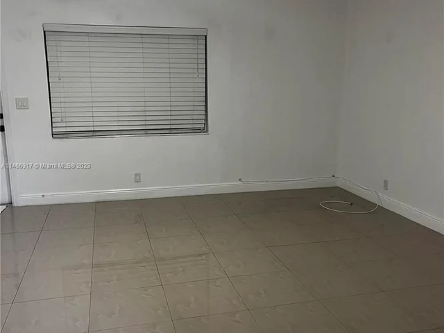 2431 Arthur St # 2431, Hollywood FL 33020