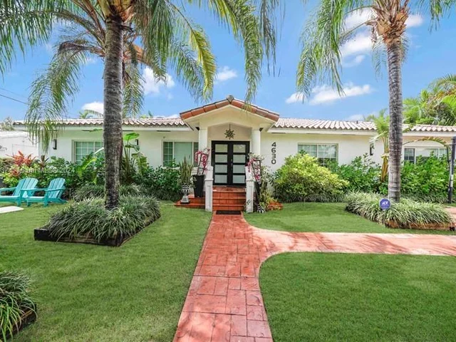 4630 Royal Palm Ave, Miami Beach FL 33140