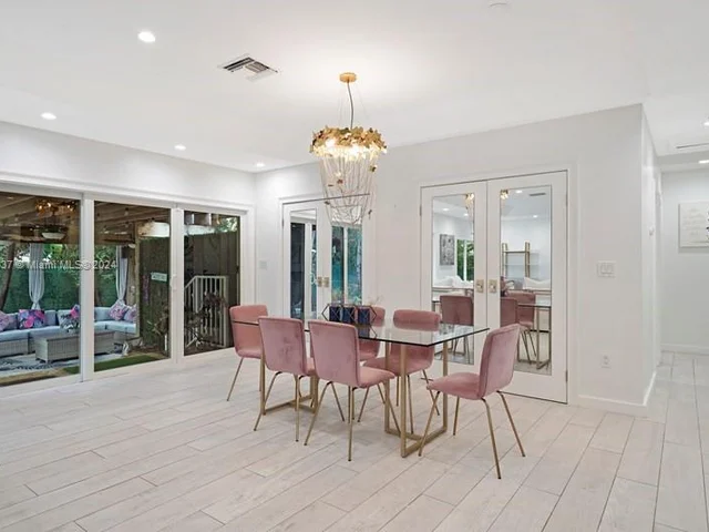 4630 Royal Palm Ave, Miami Beach FL 33140