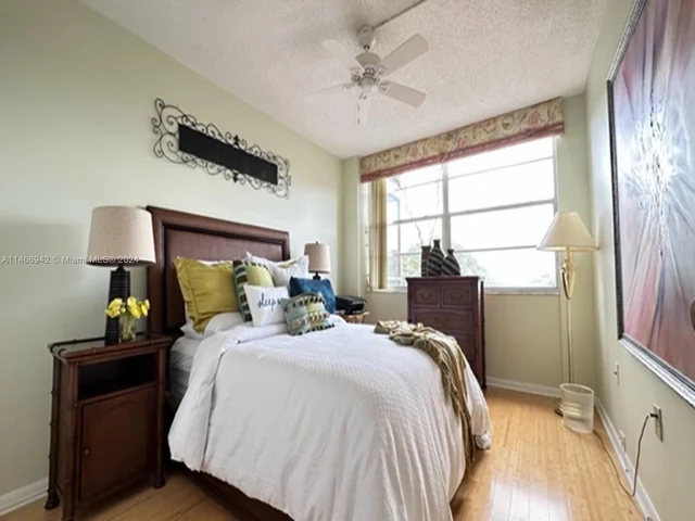 1300 Saint Charles Pl # 519, Pembroke Pines FL 33026