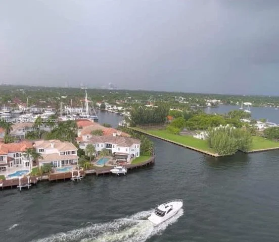 1400 S Ocean Dr # 1605, Hollywood FL 33019