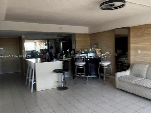 1400 S Ocean Dr # 1605, Hollywood FL 33019