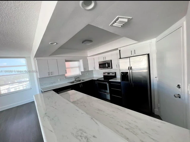 1301 NE Miami Gardens Dr # 1625W, Miami FL 33179