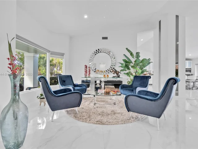 441 NW 201st Ave, Pembroke Pines FL 33029