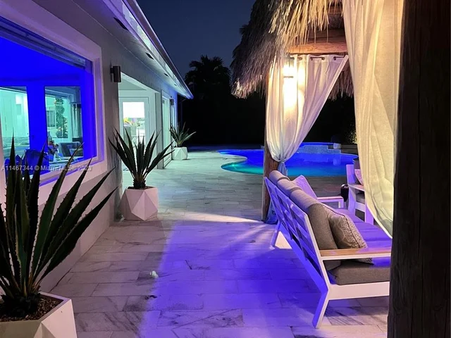 441 NW 201st Ave, Pembroke Pines FL 33029