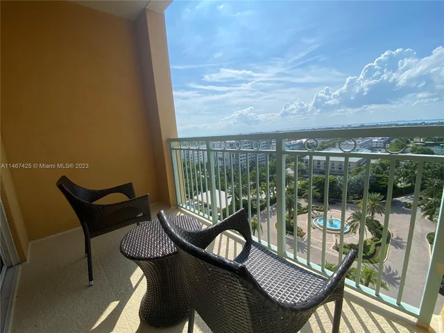 455 Grand Bay Dr # 1020, Key Biscayne FL 33149