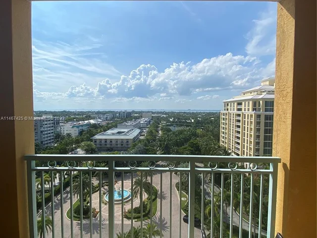 455 Grand Bay Dr # 1020, Key Biscayne FL 33149