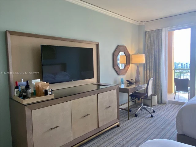 455 Grand Bay Dr # 1020, Key Biscayne FL 33149