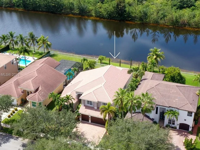 5128 SW 195th Ter, Miramar FL 33029