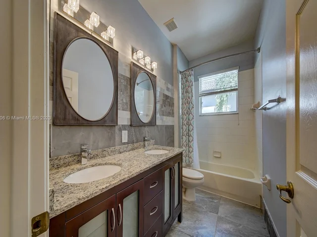 5128 SW 195th Ter, Miramar FL 33029