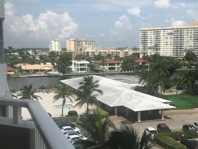 1985 S Ocean Dr # 6D, Hallandale Beach FL 33009