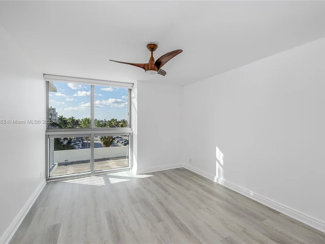 2655 Collins Ave # 502, Miami Beach FL 33140