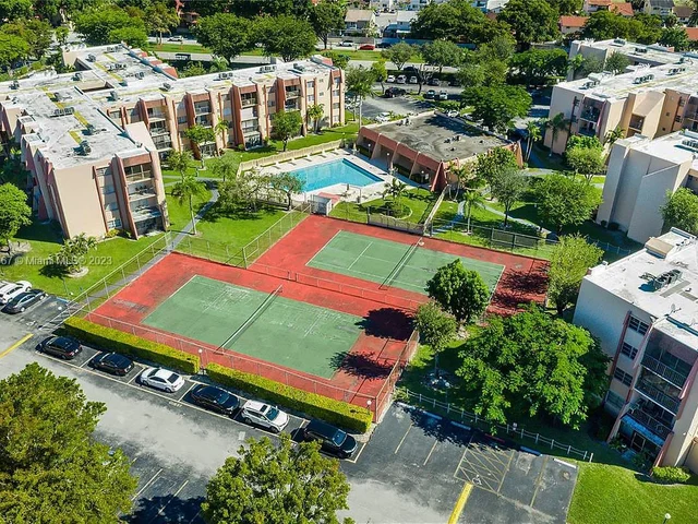 13715 Kendale Lakes Cir # A10, Miami FL 33183