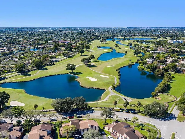 13715 Kendale Lakes Cir # A10, Miami FL 33183