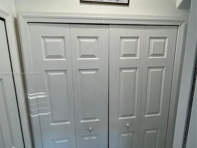 2808 SE 15th Rd # 23, Homestead FL 33035