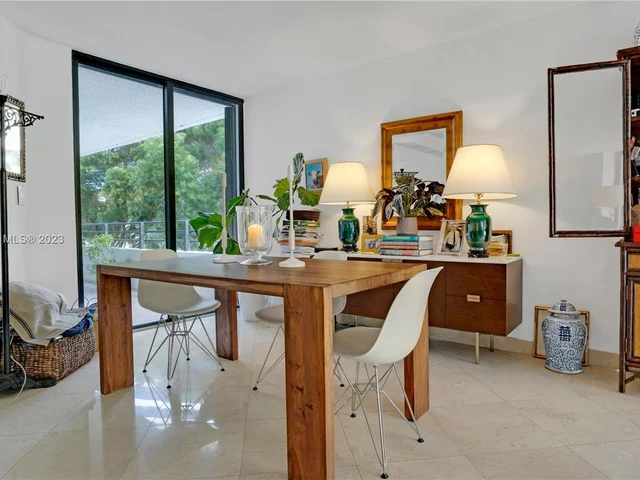 151 SE 15th Rd # 202, Miami FL 33129