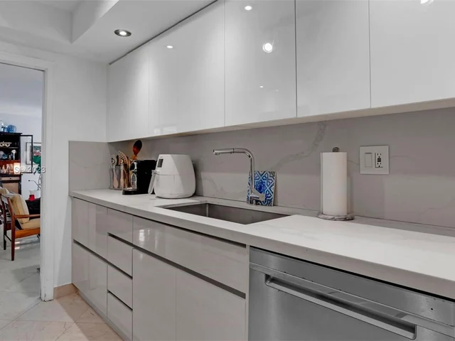 151 SE 15th Rd # 202, Miami FL 33129