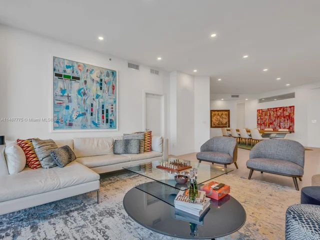 808 Brickell Key Dr # 201, Miami FL 33131