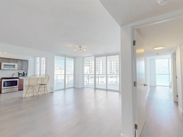 6301 Collins Ave # 1408, Miami Beach FL 33141