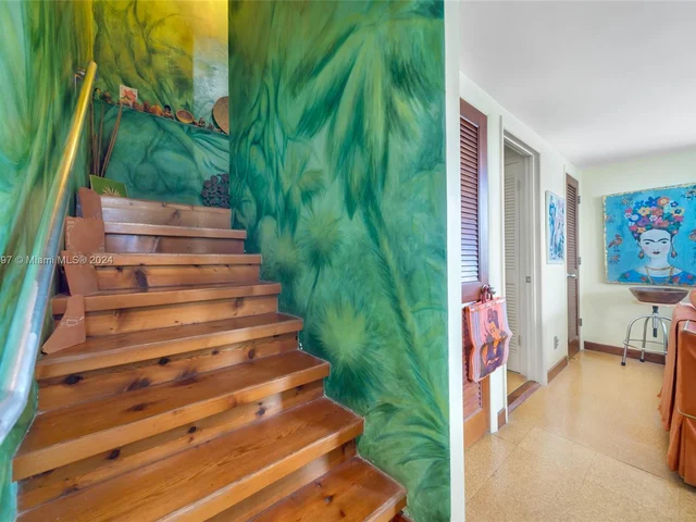 1150 Euclid Ave, Miami Beach FL 33139