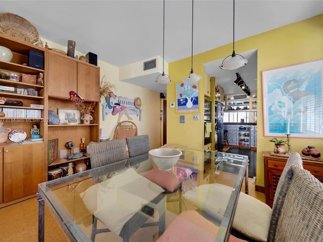 1150 Euclid Ave, Miami Beach FL 33139