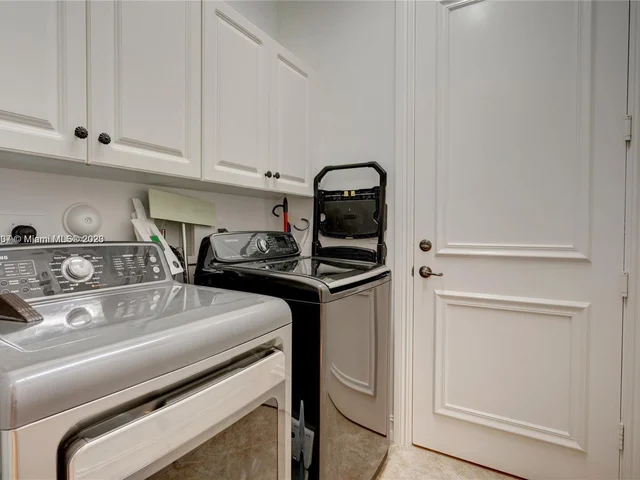 349 Chambord Ter # 349, Palm Beach Gardens FL 33410