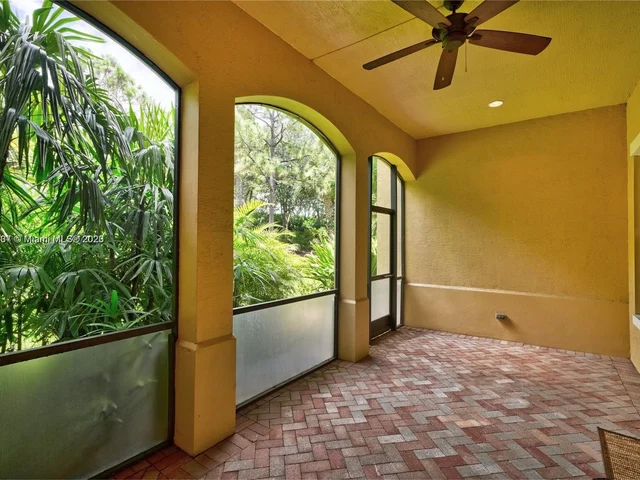 349 Chambord Ter # 349, Palm Beach Gardens FL 33410